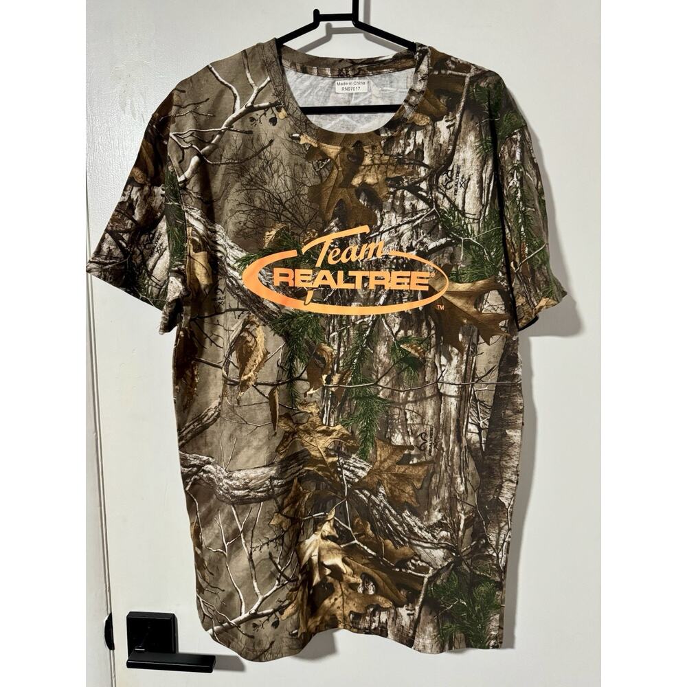 Team Realtree Camo Men's T-Shirt Size Large